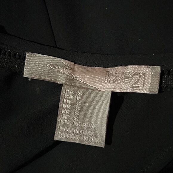 Love 21 Size Small Dress Black Embroidery Lined Brown Belt Maxi Ruffled Bottom - Picture 13 of 15